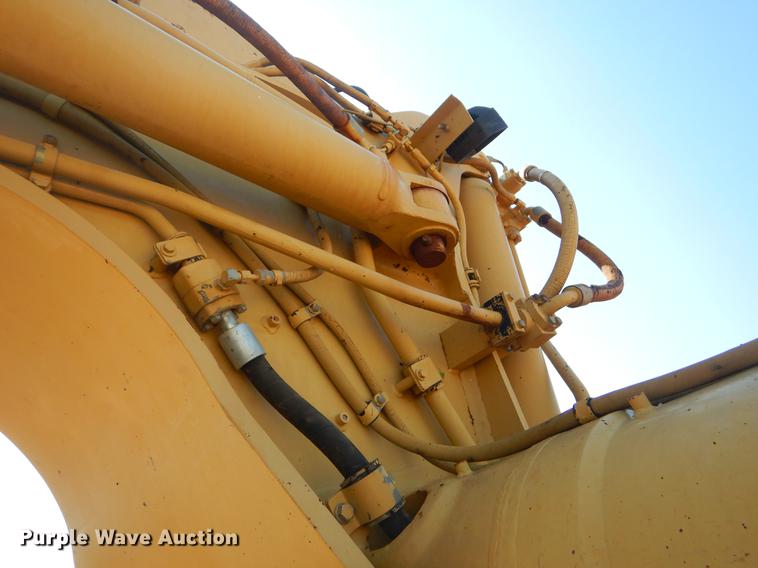 image for item EK9584 1997 Caterpillar 621F conventional scraper