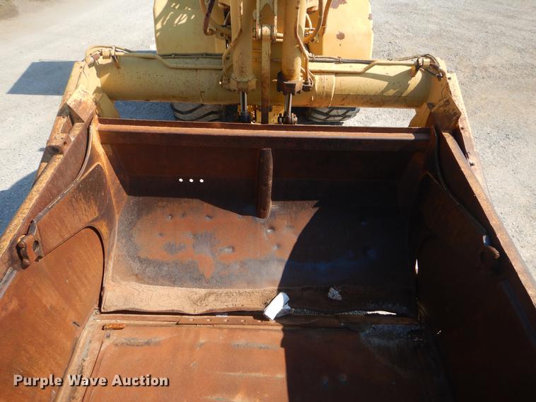 image for item EK9584 1997 Caterpillar 621F conventional scraper