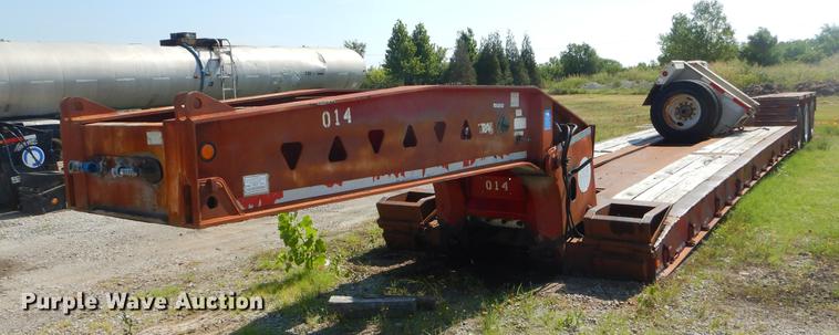 image for item EK9585 1994 Trail King TK120HDG-553 low boy equipment trailer