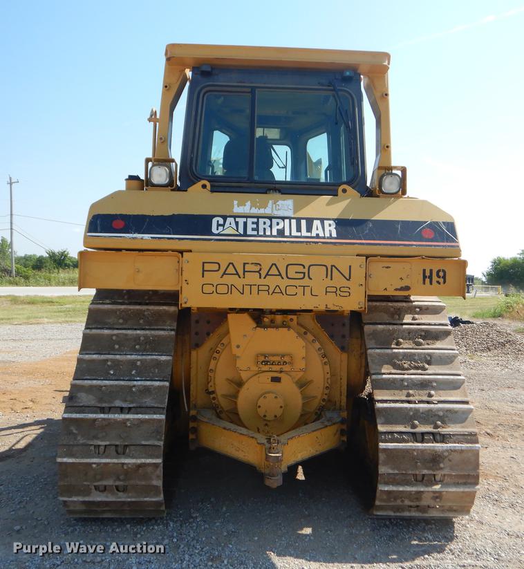 image for item EK9587 2004 Caterpillar D6R XL Series II dozer