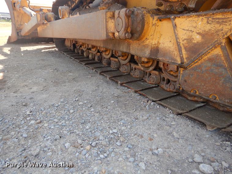 image for item EK9587 2004 Caterpillar D6R XL Series II dozer