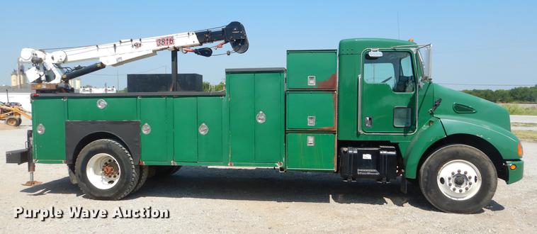 image for item EK9589 2007 Kenworth T300 service truck with crane