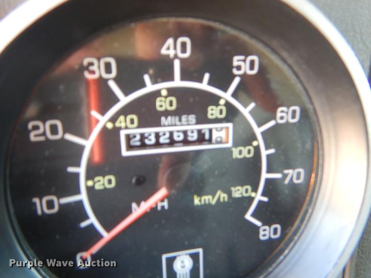 image for item EK9589 2007 Kenworth T300 service truck with crane