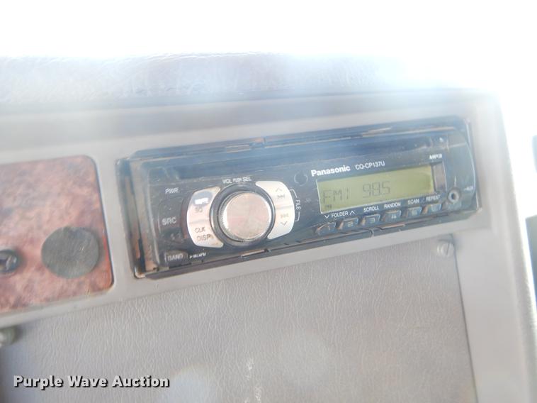 image for item EK9589 2007 Kenworth T300 service truck with crane