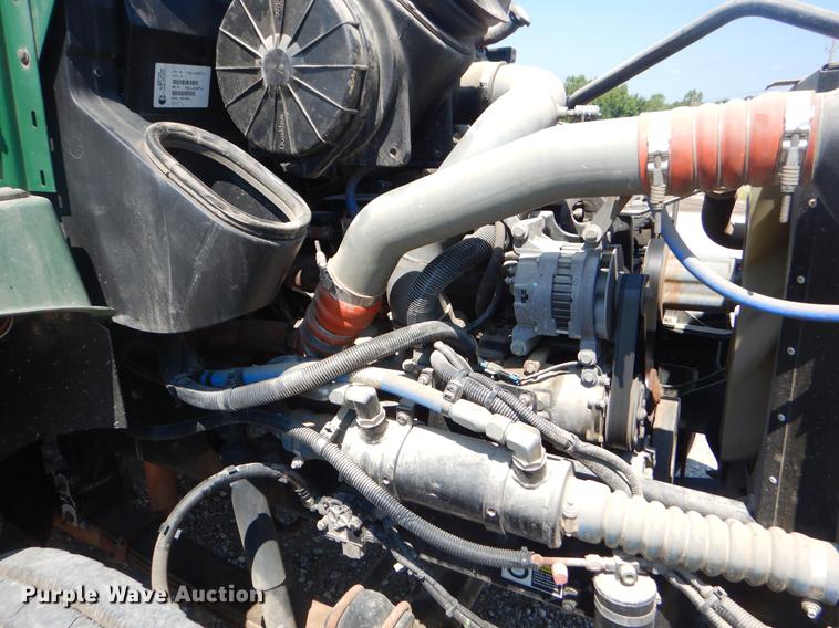 image for item EK9589 2007 Kenworth T300 service truck with crane