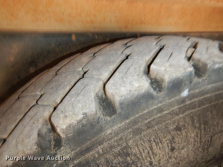 image for item EK9589 2007 Kenworth T300 service truck with crane