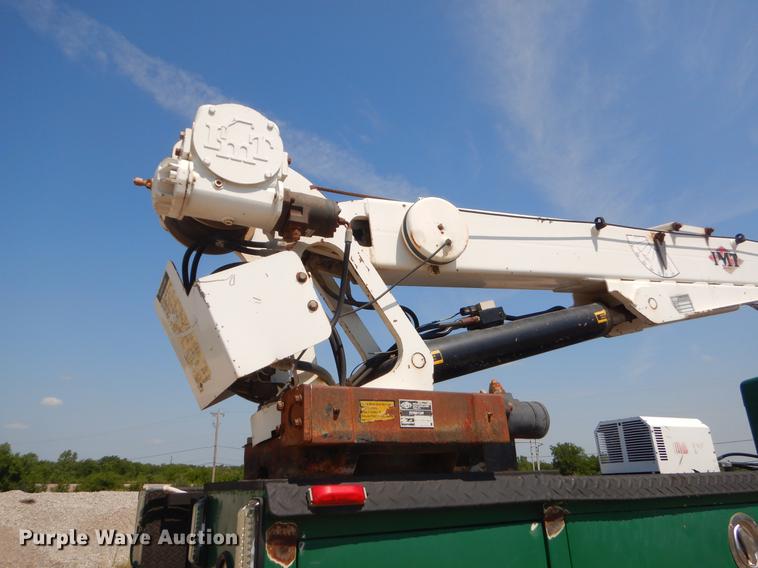 image for item EK9589 2007 Kenworth T300 service truck with crane