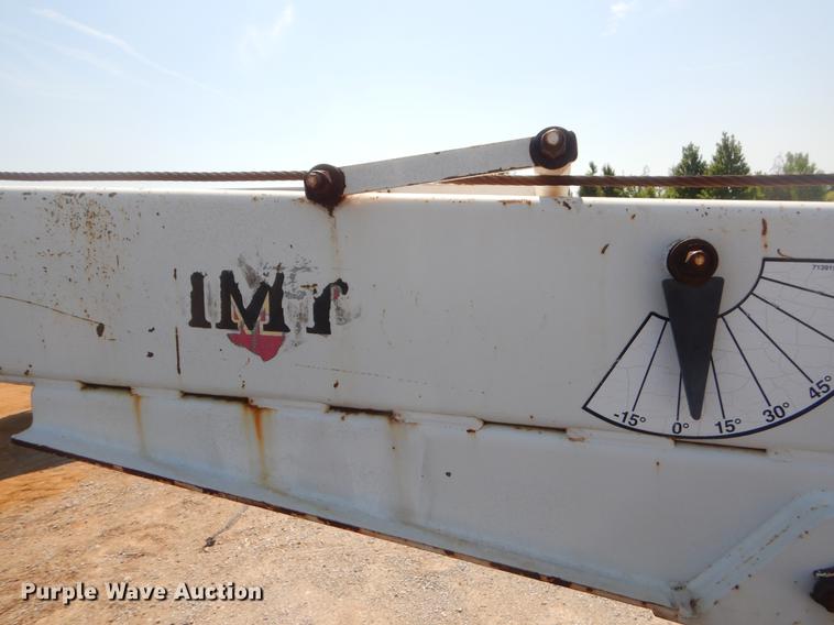 image for item EK9589 2007 Kenworth T300 service truck with crane