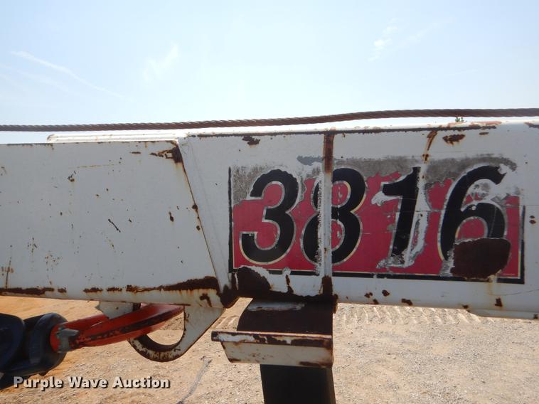 image for item EK9589 2007 Kenworth T300 service truck with crane