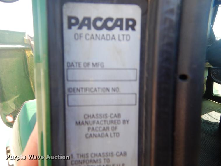 image for item EK9589 2007 Kenworth T300 service truck with crane