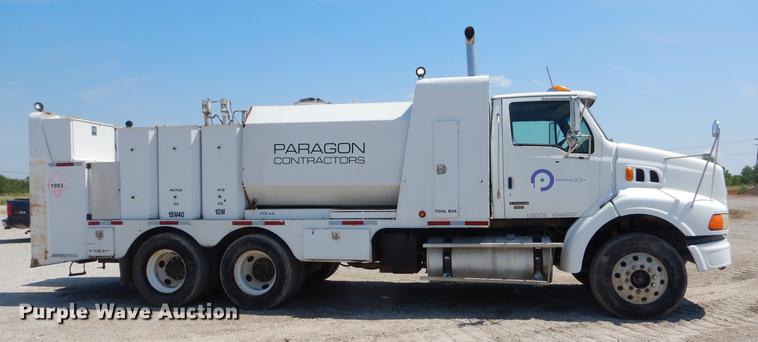 image for item EK9591 2007 Sterling A-Line fuel and lube truck