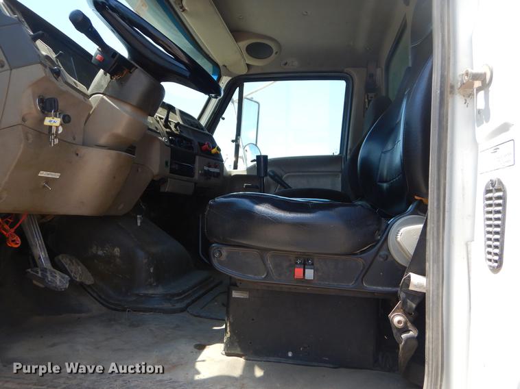 image for item EK9591 2007 Sterling A-Line fuel and lube truck