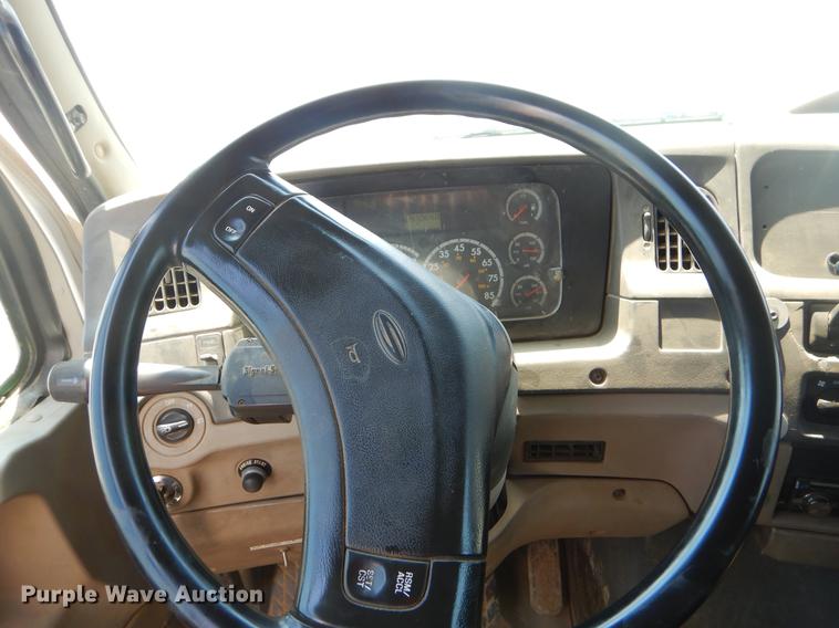 image for item EK9591 2007 Sterling A-Line fuel and lube truck