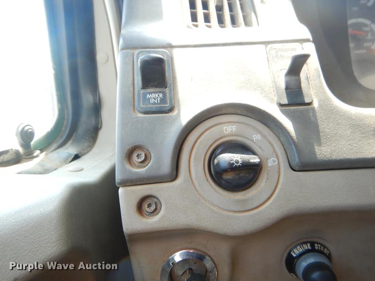 image for item EK9591 2007 Sterling A-Line fuel and lube truck