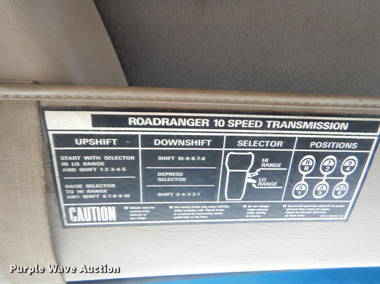 image for item EK9591 2007 Sterling A-Line fuel and lube truck