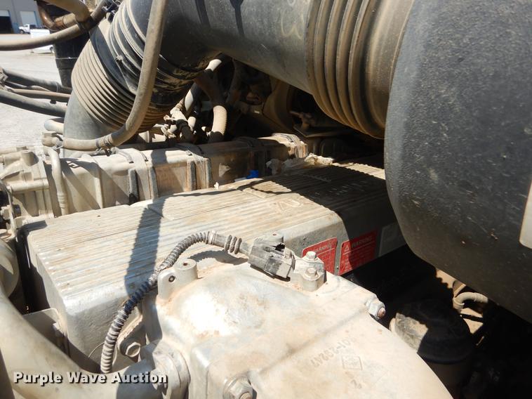 image for item EK9591 2007 Sterling A-Line fuel and lube truck