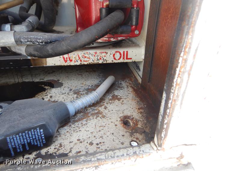 image for item EK9591 2007 Sterling A-Line fuel and lube truck