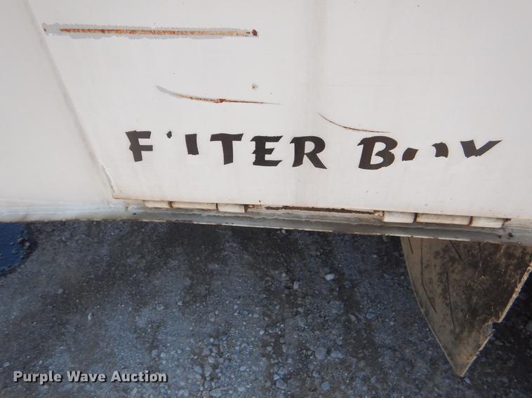 image for item EK9591 2007 Sterling A-Line fuel and lube truck