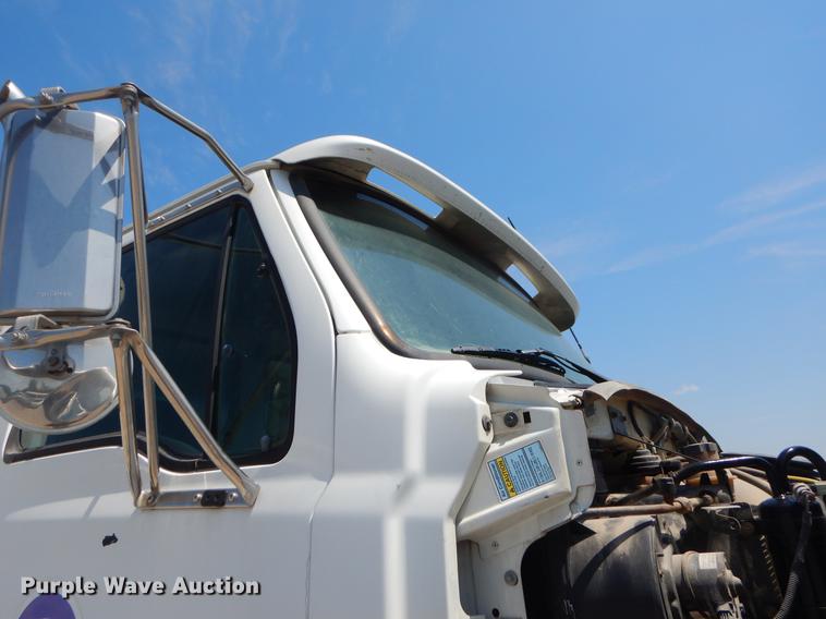 image for item EK9591 2007 Sterling A-Line fuel and lube truck