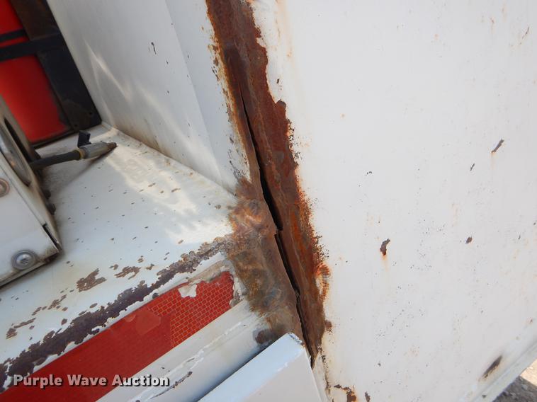 image for item EK9591 2007 Sterling A-Line fuel and lube truck