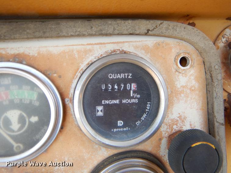 image for item EK9592 Caterpillar 621 conventional scraper