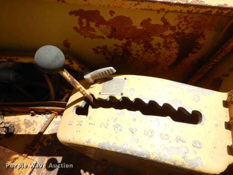 image for item EK9592 Caterpillar 621 conventional scraper