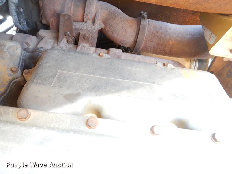 image for item EK9592 Caterpillar 621 conventional scraper