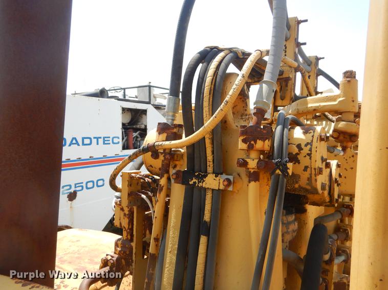 image for item EK9592 Caterpillar 621 conventional scraper