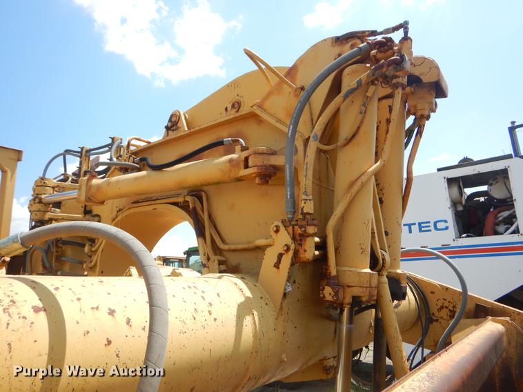 image for item EK9592 Caterpillar 621 conventional scraper