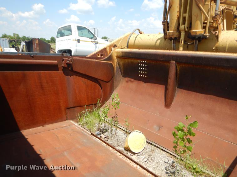 image for item EK9592 Caterpillar 621 conventional scraper