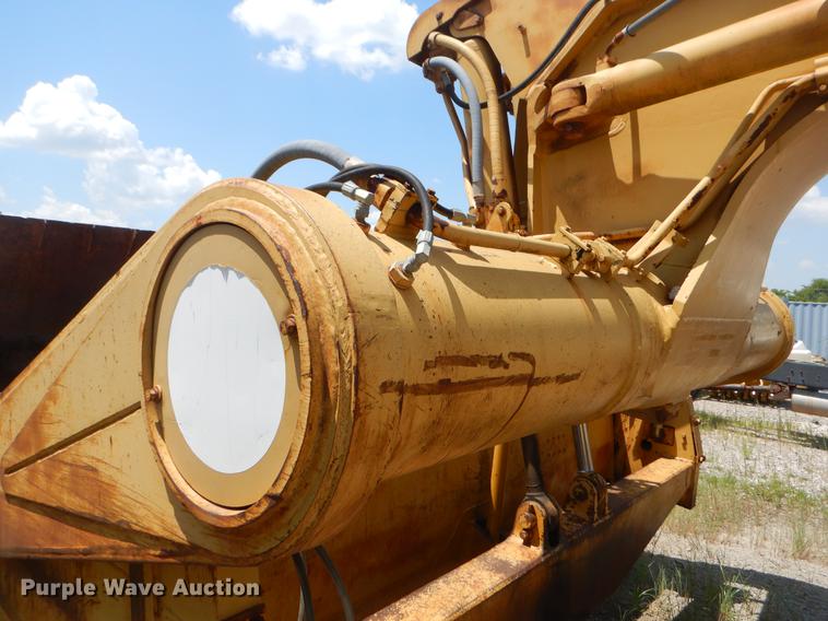 image for item EK9592 Caterpillar 621 conventional scraper