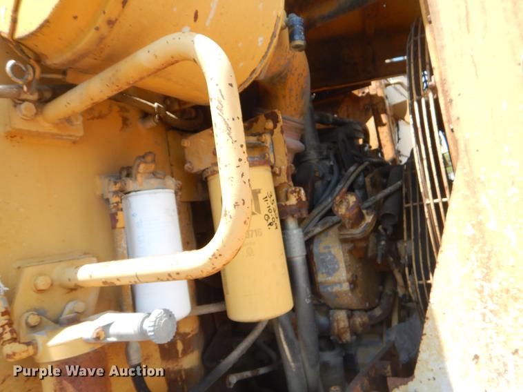 image for item EK9592 Caterpillar 621 conventional scraper