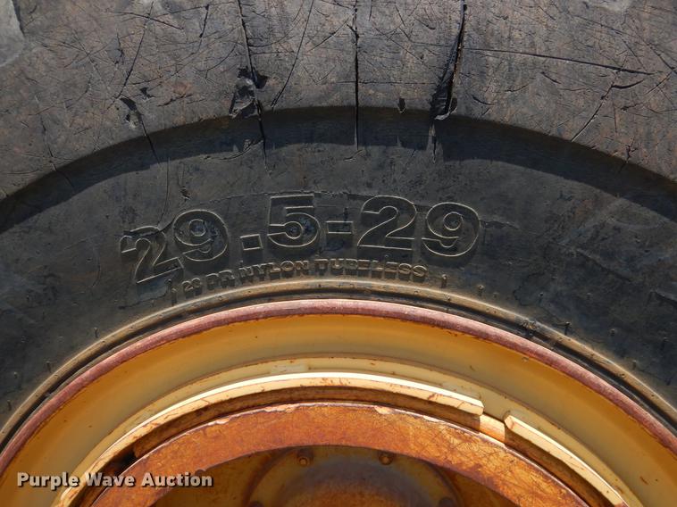 image for item EK9592 Caterpillar 621 conventional scraper