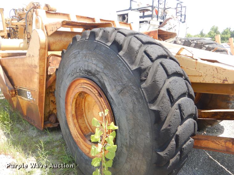 image for item EK9592 Caterpillar 621 conventional scraper
