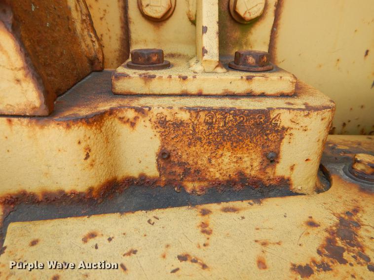 image for item EK9592 Caterpillar 621 conventional scraper