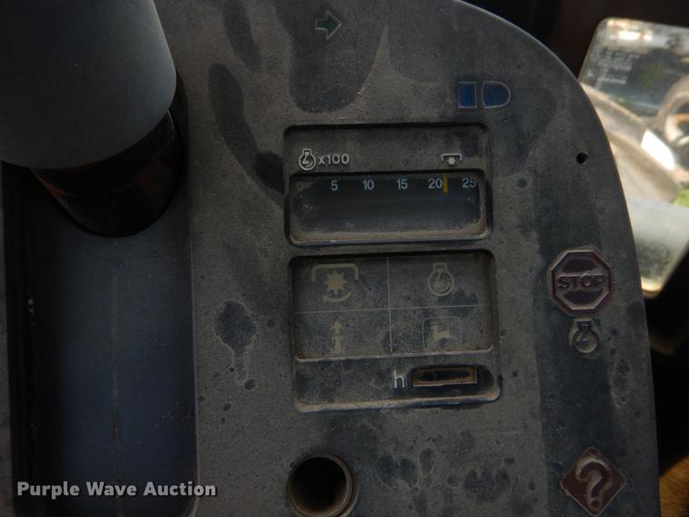 image for item EK9593 John Deere 8650 4WD tractor