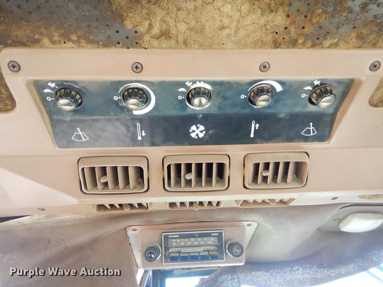 image for item EK9593 John Deere 8650 4WD tractor