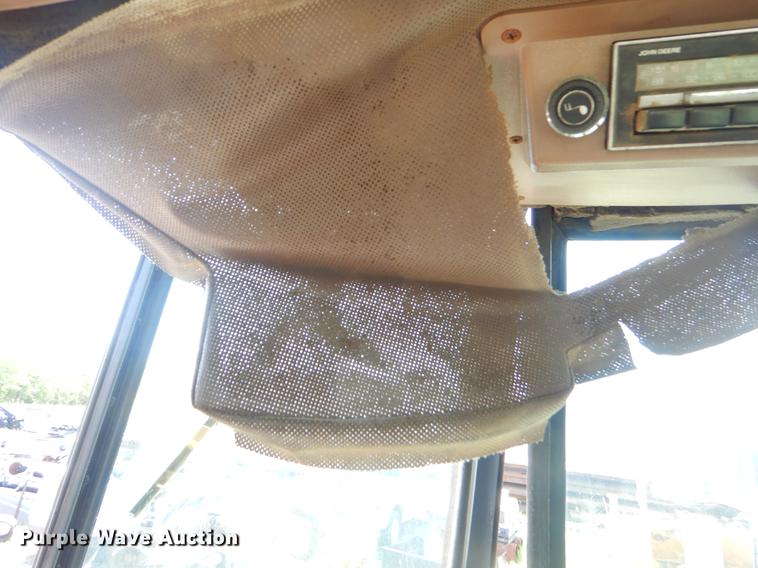 image for item EK9593 John Deere 8650 4WD tractor