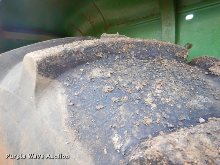 image for item EK9593 John Deere 8650 4WD tractor