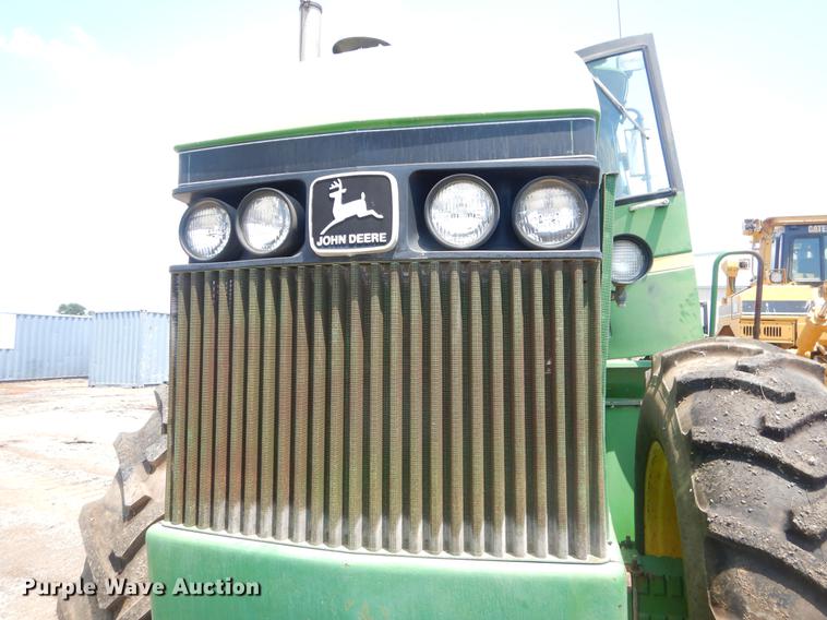 image for item EK9593 John Deere 8650 4WD tractor