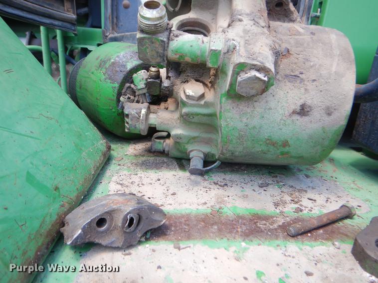 image for item EK9593 John Deere 8650 4WD tractor