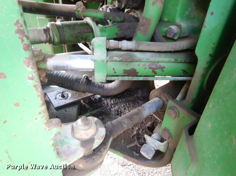 image for item EK9593 John Deere 8650 4WD tractor