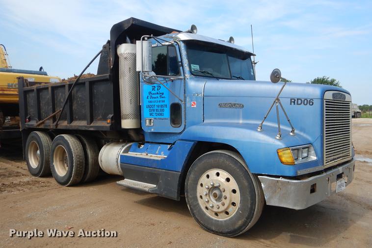 image for item EK9599 1991 Freightliner FLD dump truck