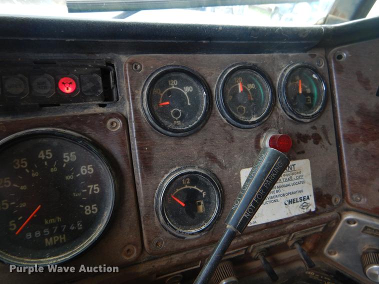 image for item EK9599 1991 Freightliner FLD dump truck