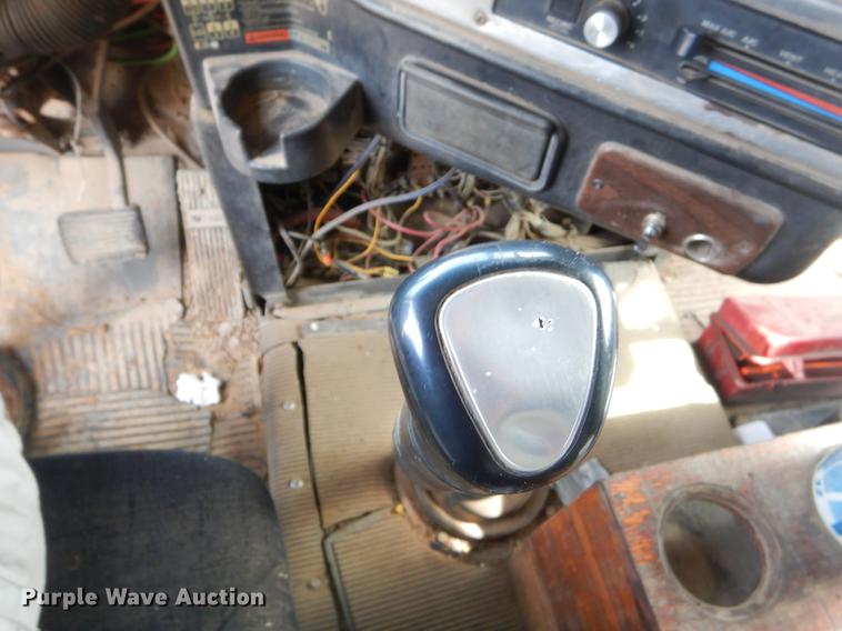 image for item EK9599 1991 Freightliner FLD dump truck