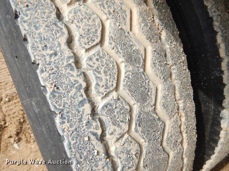 image for item EK9599 1991 Freightliner FLD dump truck