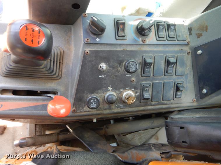 image for item EK9634 2002 Volvo G720 motor grader