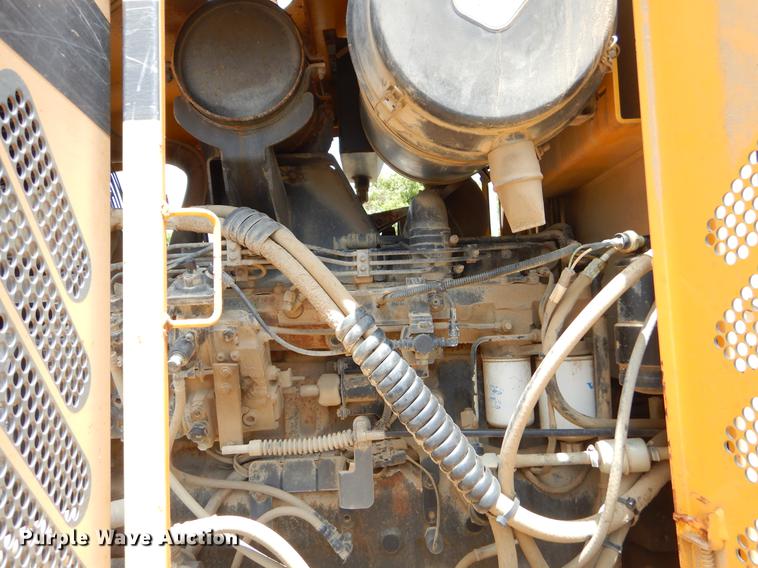 image for item EK9634 2002 Volvo G720 motor grader