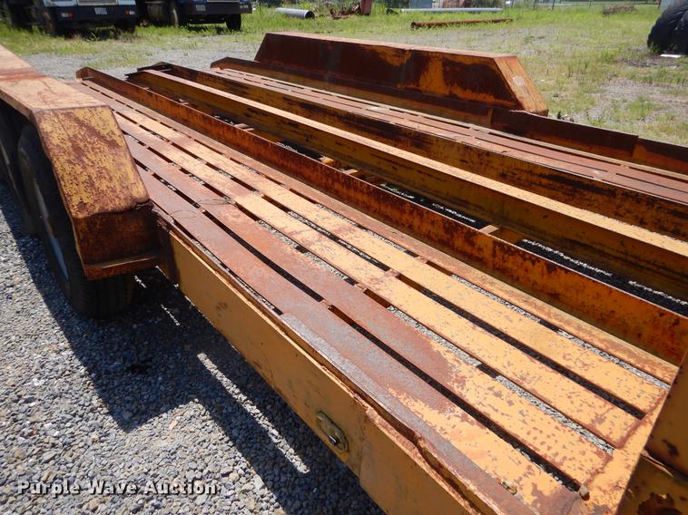 image for item EK9635 1976 Belshe equipment trailer