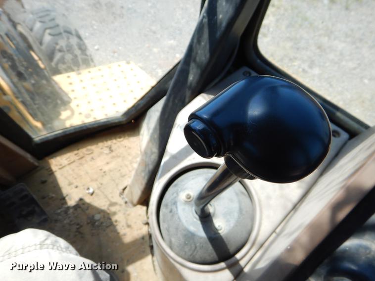 image for item EK9636 1995 Deere 310D backhoe